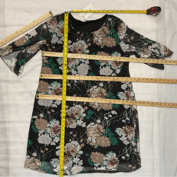NWT Casual Crewneck Mesh Panel Split See Through 1/2 Sleeve Loose Floral Tunic - Picture 11 of 16